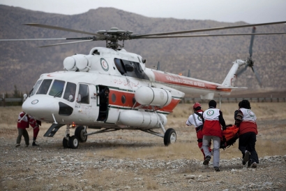 امداد هوایی یک مصدوم در روستای چهارباغ