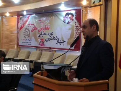 استاندار گلستان: دولت به تنهایی از حل مشکلات اقتصادی بر نمی آید