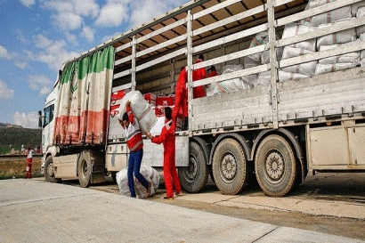 ارسال ۷ کامیون اقلام غذایی از گلستان به سیستان و بلوچستان