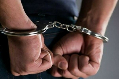 یکی از اراذل و اوباش معروف در مینودشت دستگیر شد