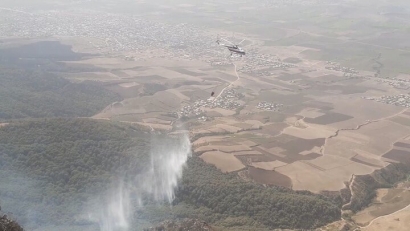 آتش‌سوزی در ارتفاعات نیلکوه همچنان ادامه دارد