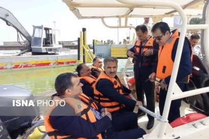 نصب علائم کمک ناوبری در مسیر تردد شناورهای دریایی گلستان