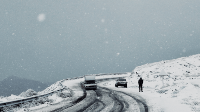 باران و برف در راه گلستان